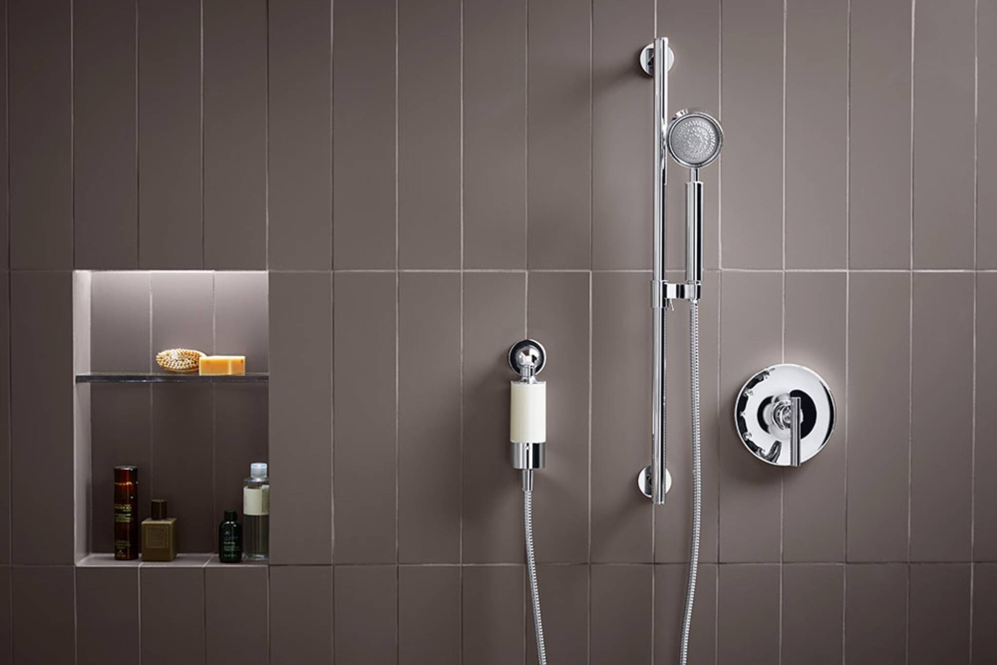 Chapetones para barra de seguridad l&iacute;nea Stillness en cromo pulido,,hi-res image number null