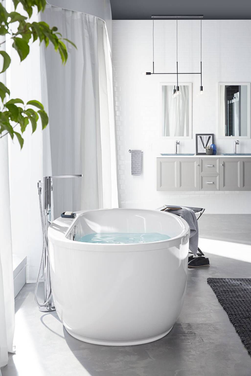 Llave monomando alta para tina l&iacute;nea Composed en cromo pulido,,hi-res image number null