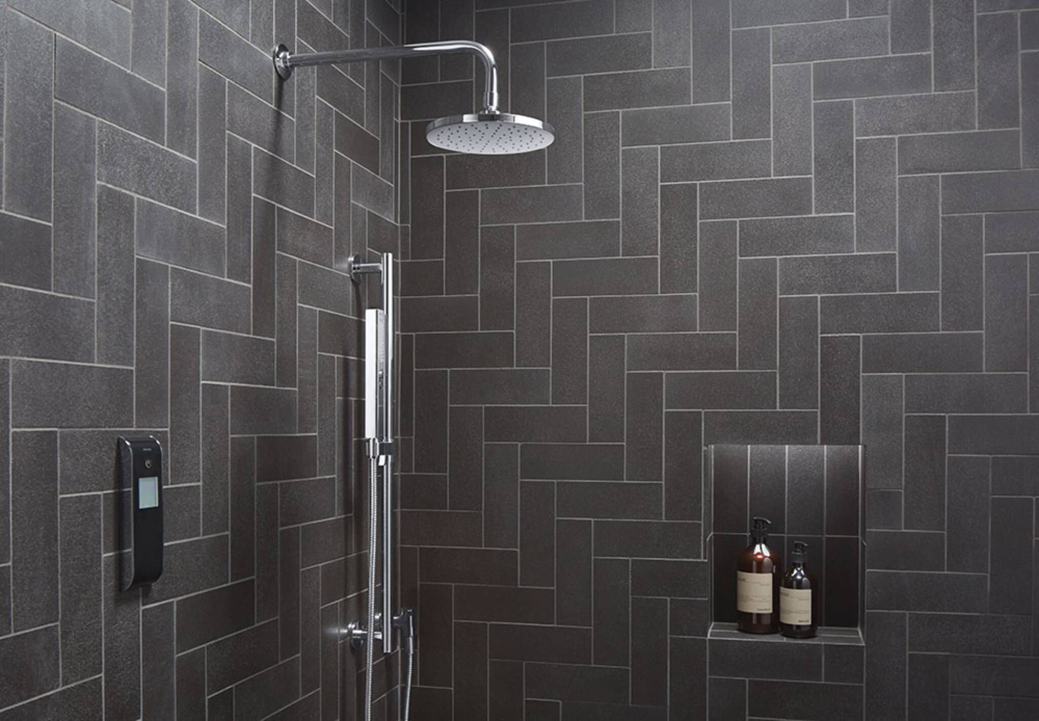 Regadera de mano multifunci&oacute;n l&iacute;nea Shift en cromo pulido,,hi-res image number null