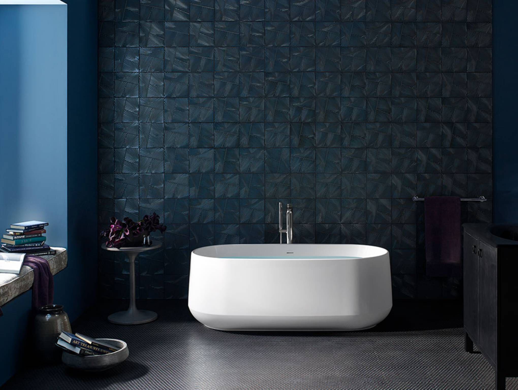 Llave monomando alta para tina l&iacute;nea Avid en cromo pulido,,hi-res image number null